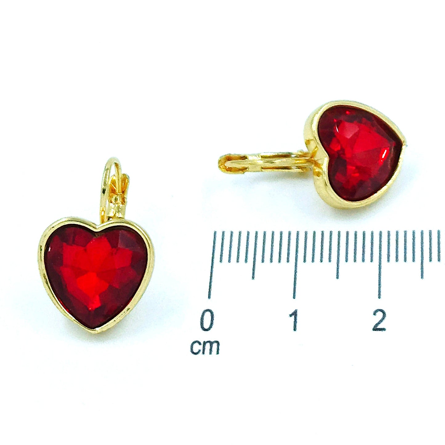 Arete corazón rojo