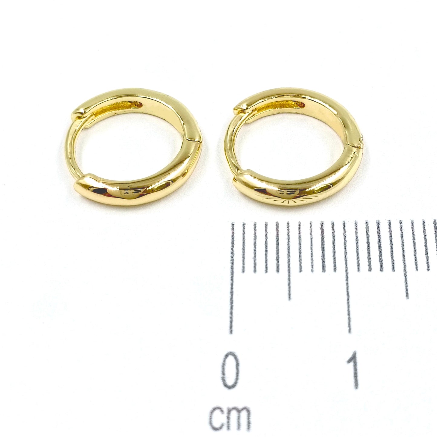 Cdga pqña lisa 24K (12mm) Amulí
