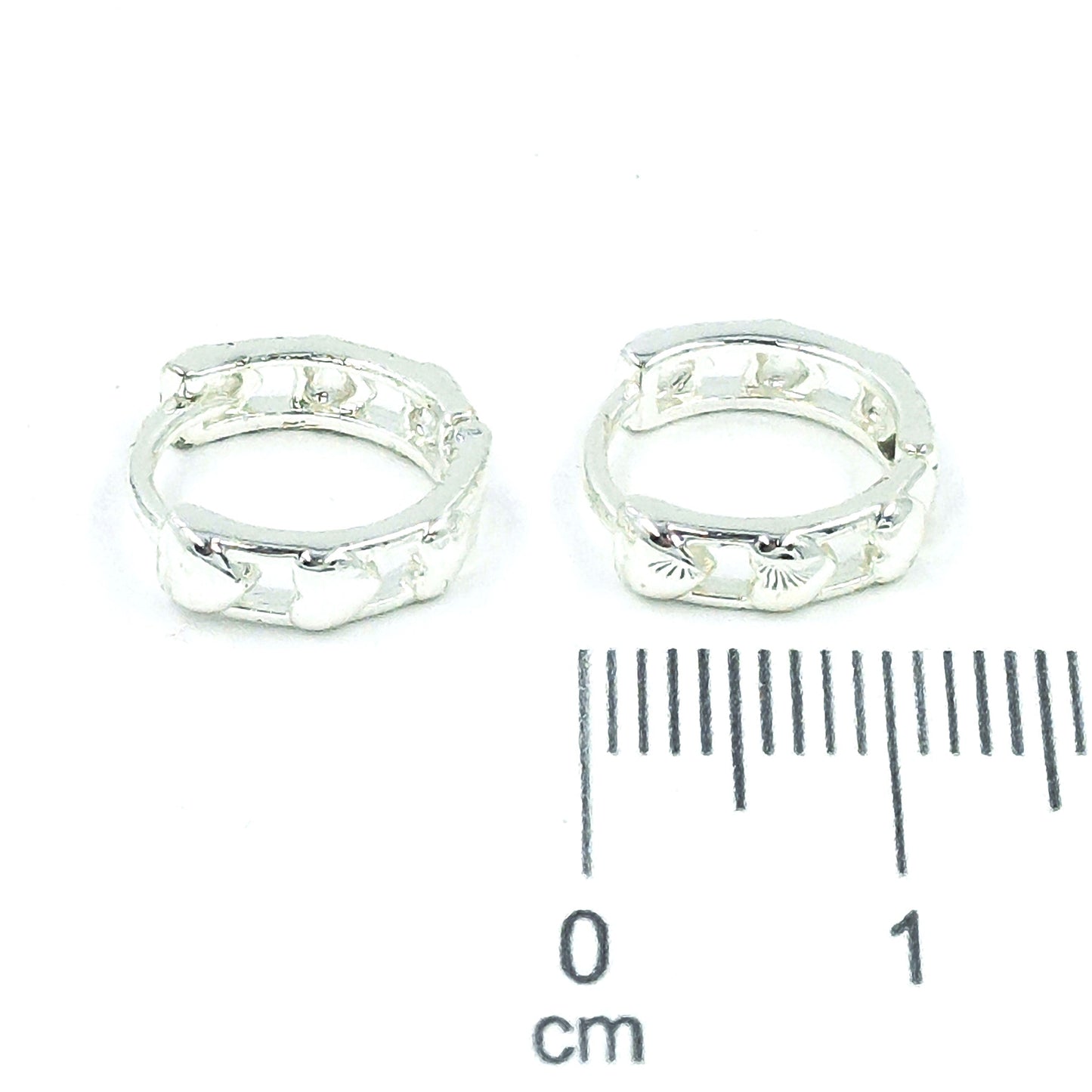 Cdga pequeña lisa perforada p