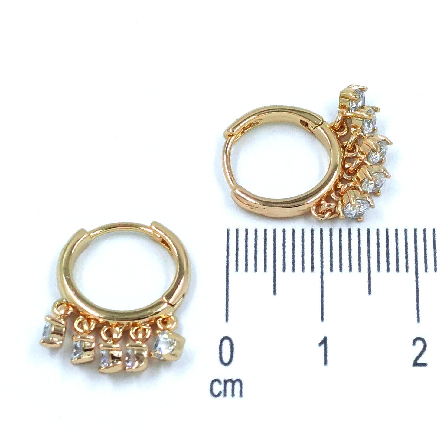 Candonga pequeña lluvia zircones