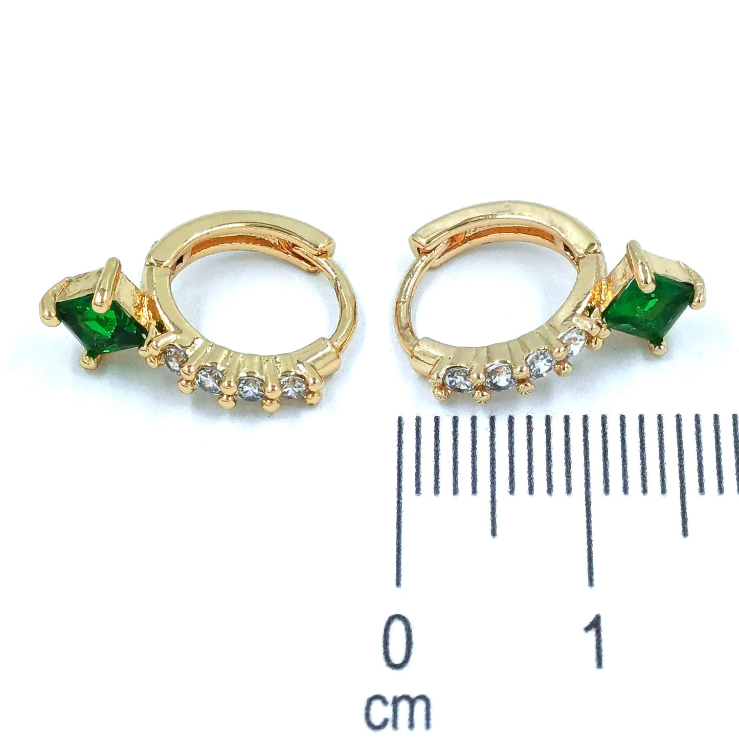 Candonga pequeña esmeralda