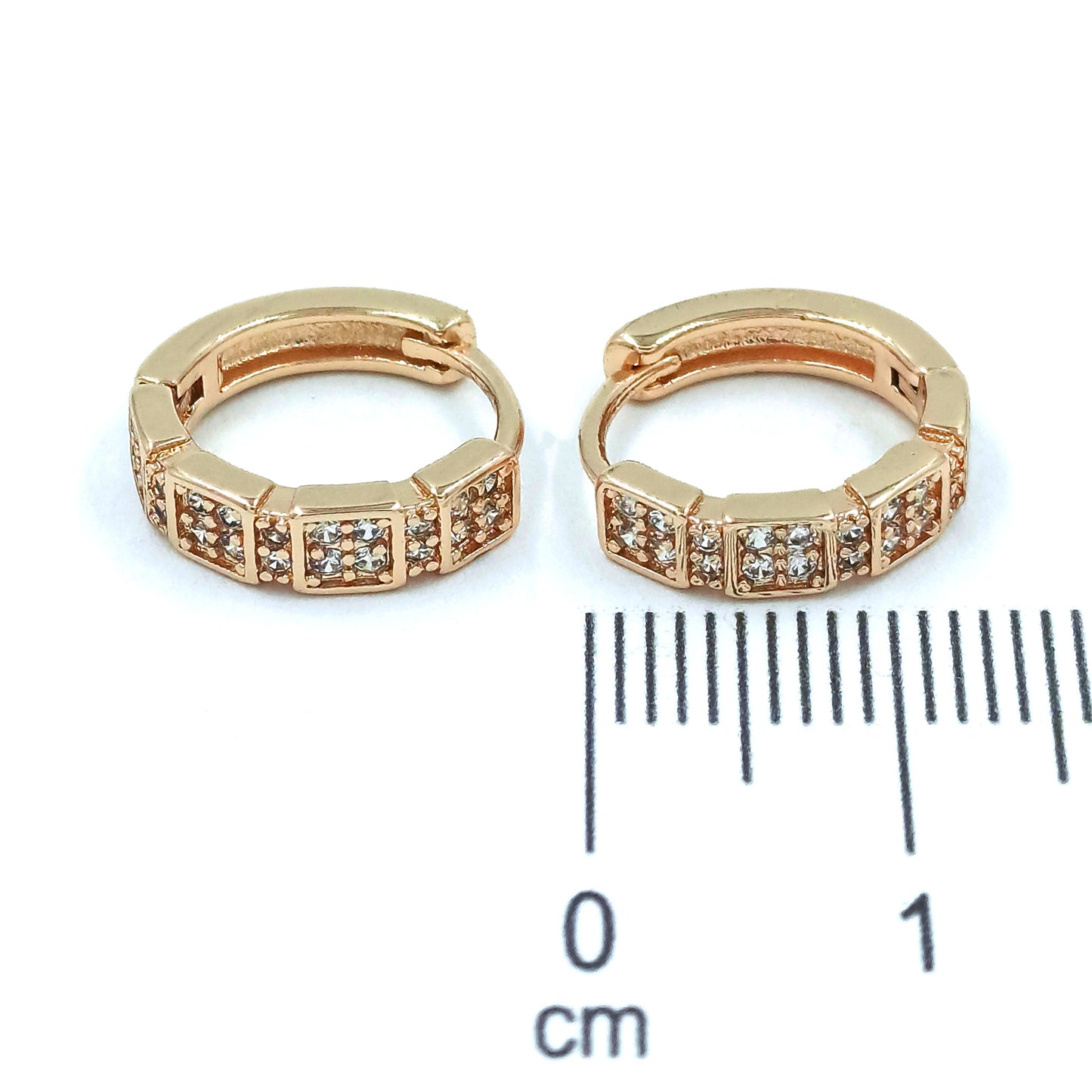 Candonga pequeña microzircón