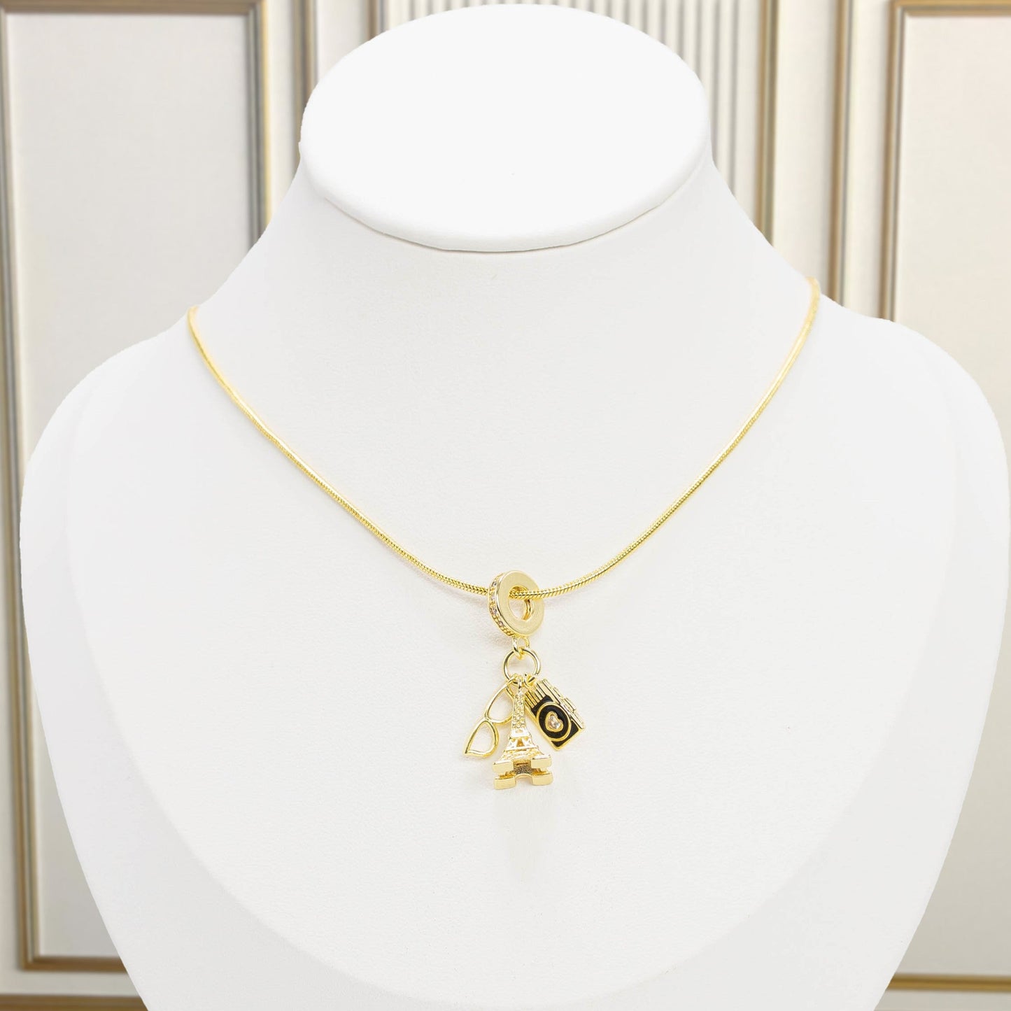 Dúo dije pandora París