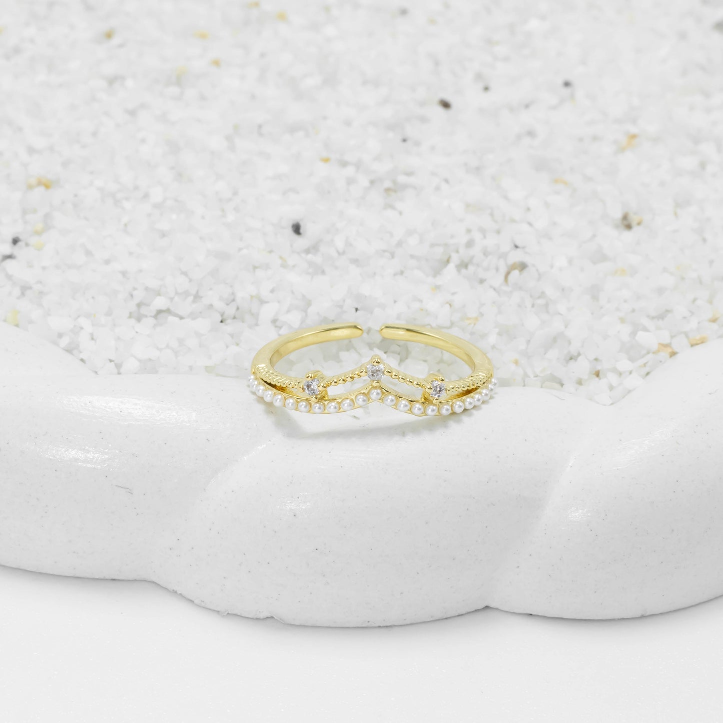 Anillo corona perlas