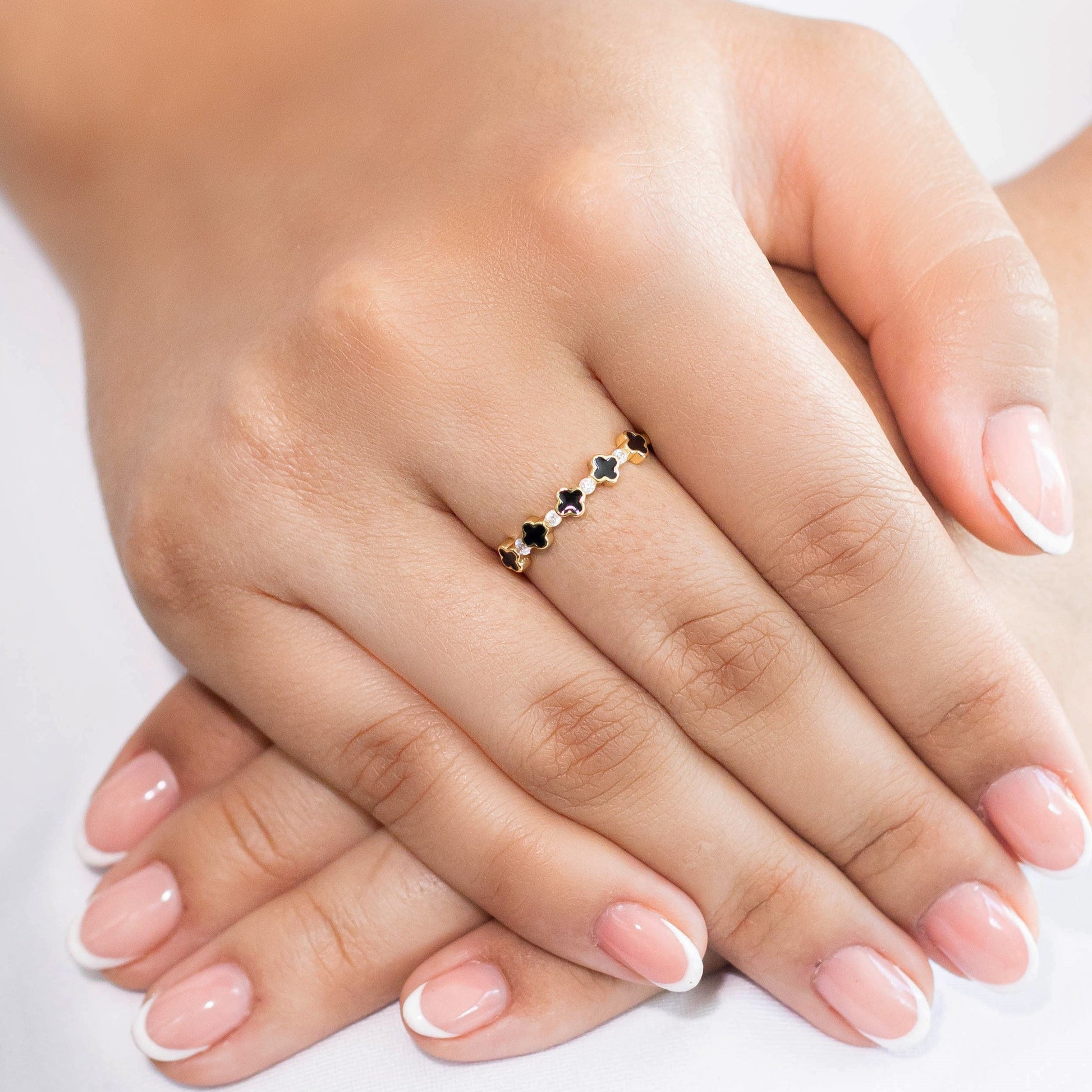 Anillo van cleef  Amulí