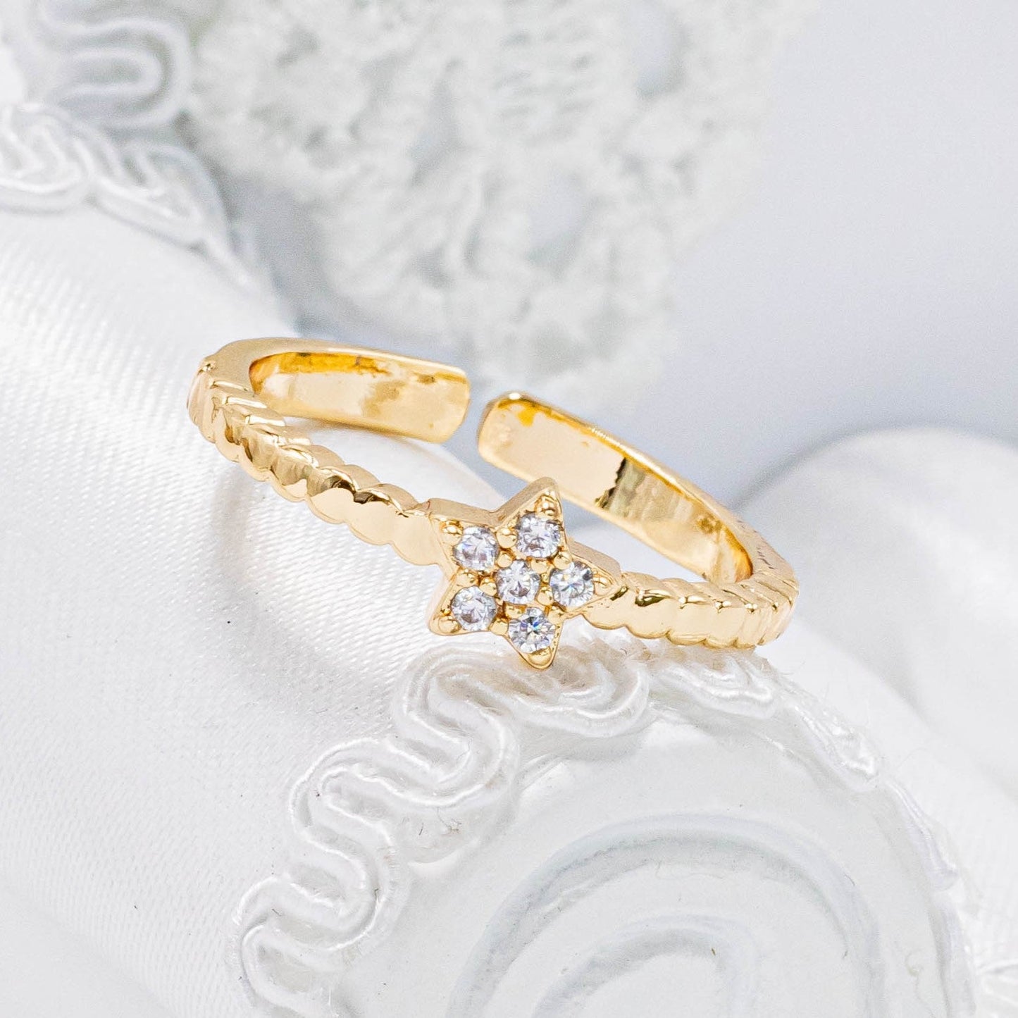 Anillo estrella microzircones