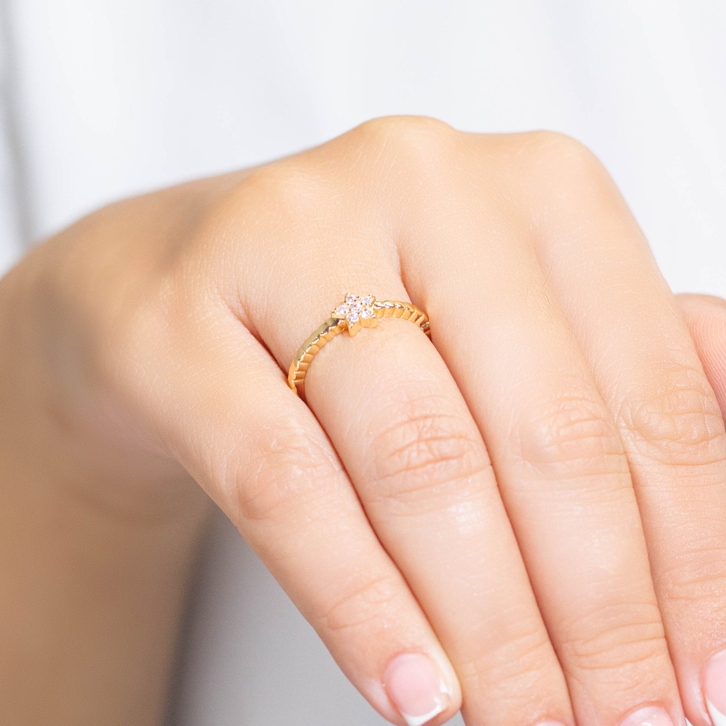 Anillo estrella microzircones  Amulí