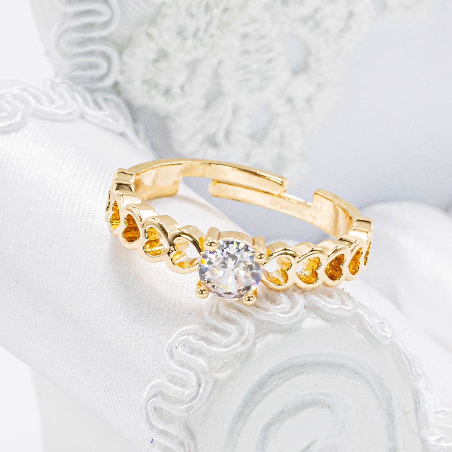 Anillo argolla corazones