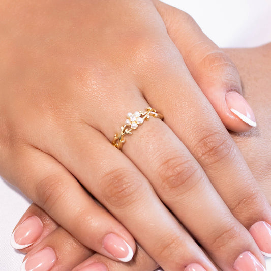 Anillo rosa perlas  Amulí