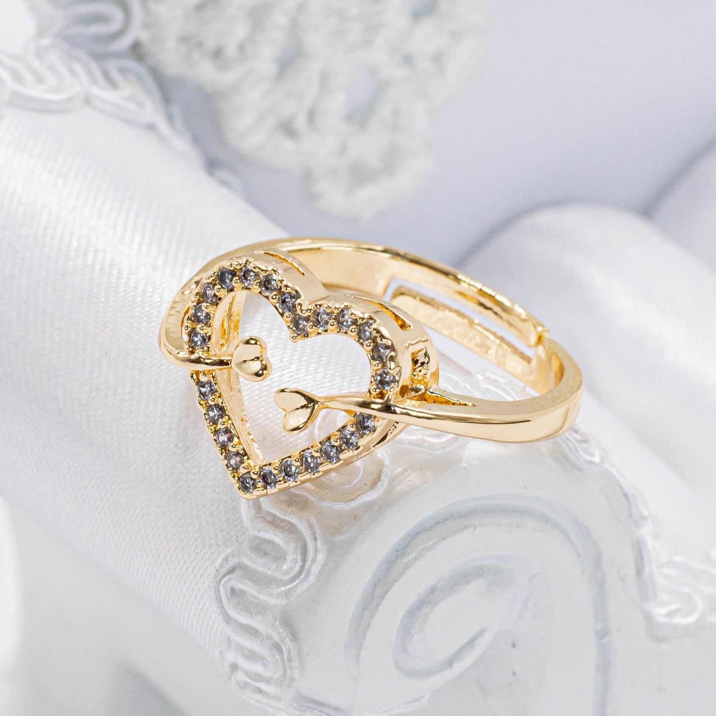 Anillo silueta corazon