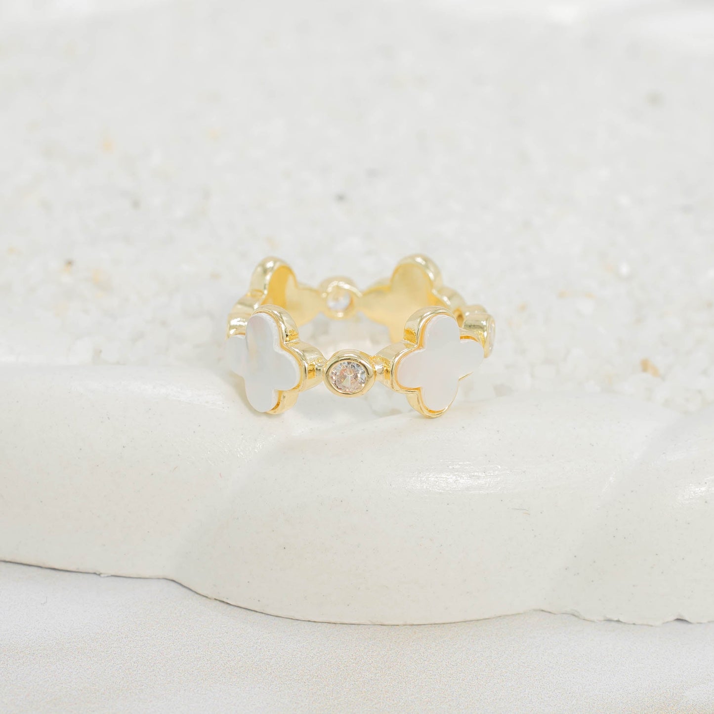 Anillo van cleef nácar