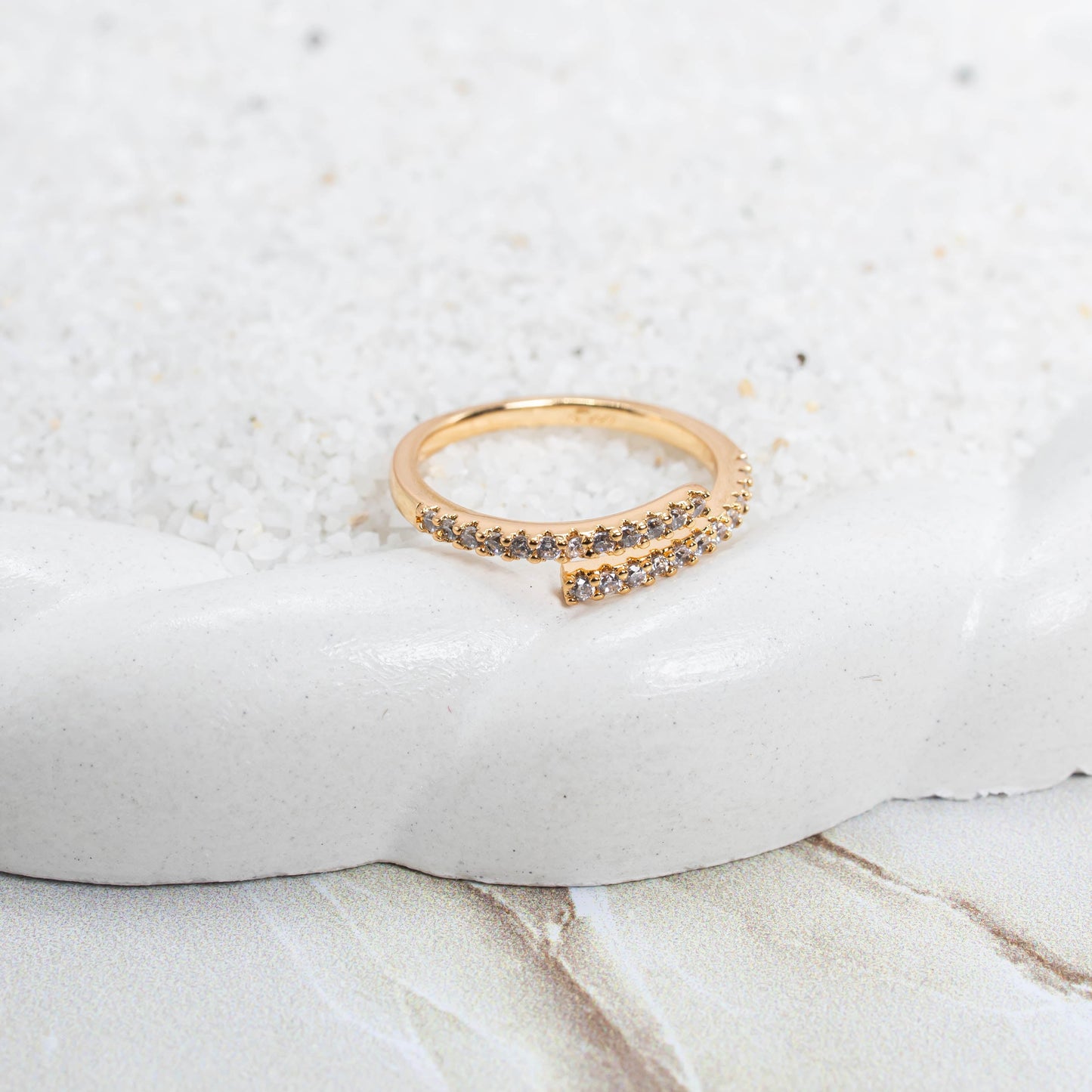 Anillo microzircones