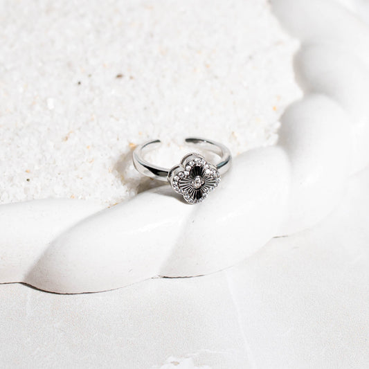 Anillo van cleef micro zircón P