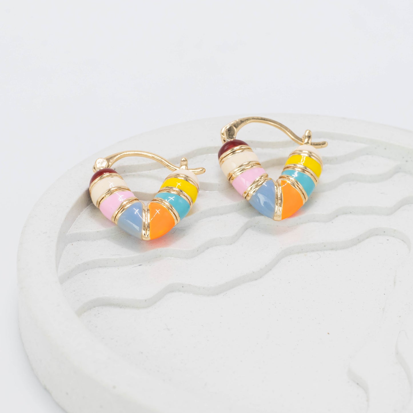 Arete silueta corazon tuti