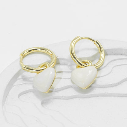 Arete dije corazón esmaltado