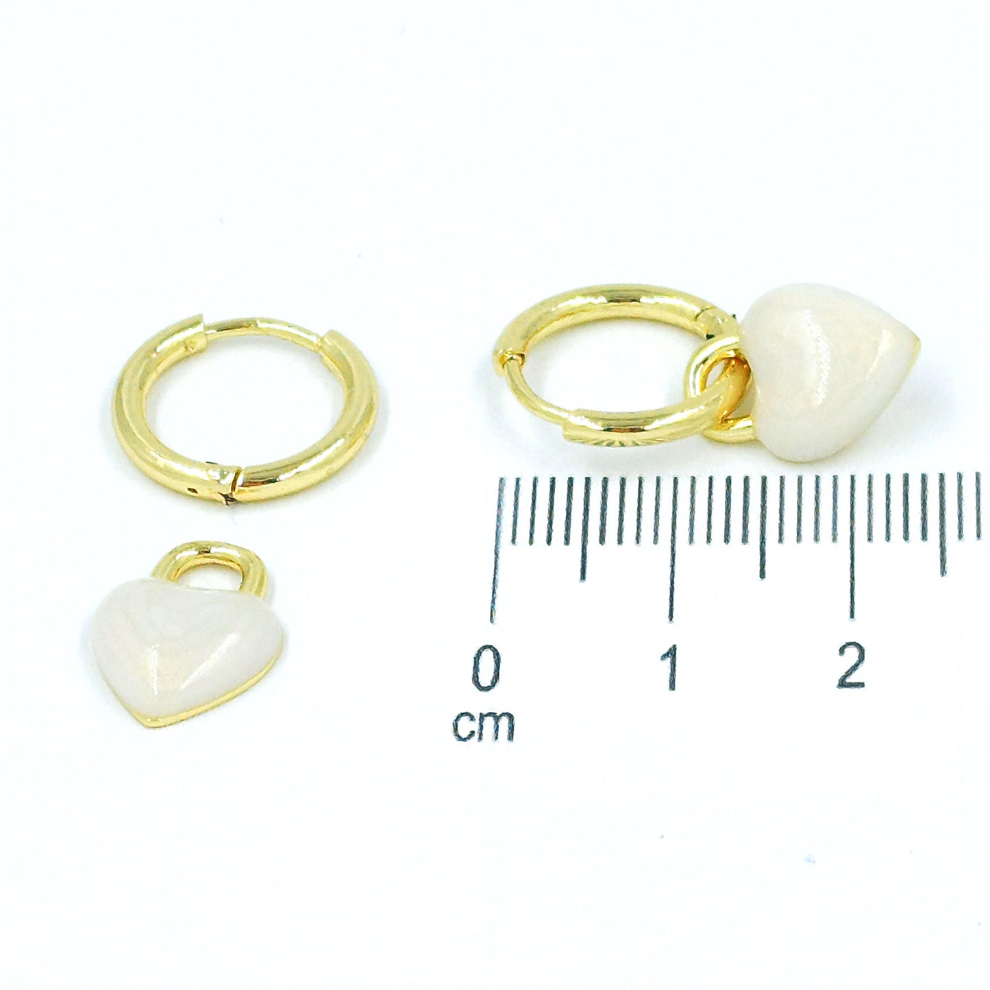 Arete dije corazón esmaltado