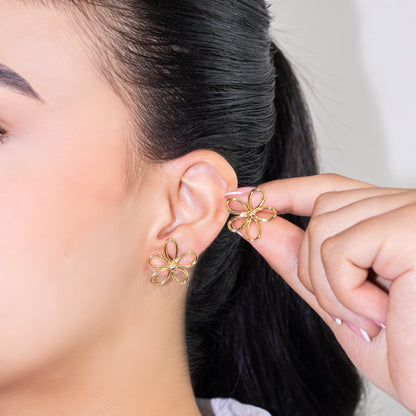 Arete flor silueta  Amulí