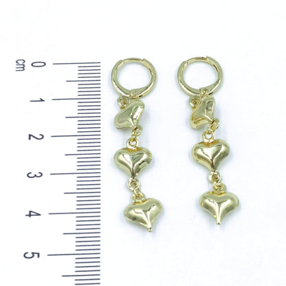 Arete lluvia corazones