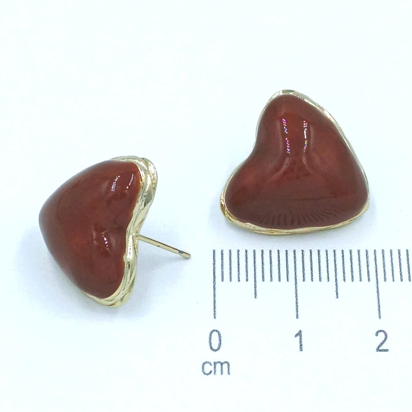 Arete corazón café