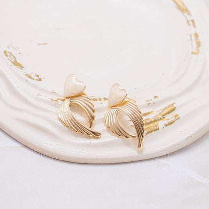 Arete corazón alas