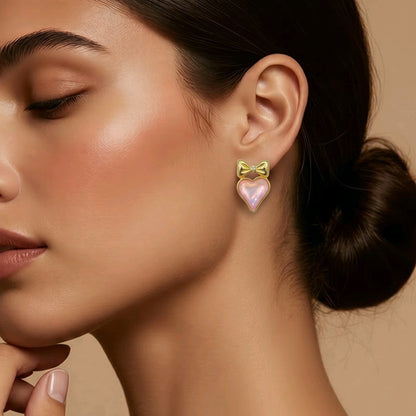Arete corazón rosa