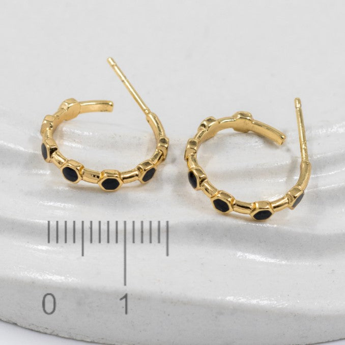 Candonga pequeña esmaltada negra (1,5cm)Amulí