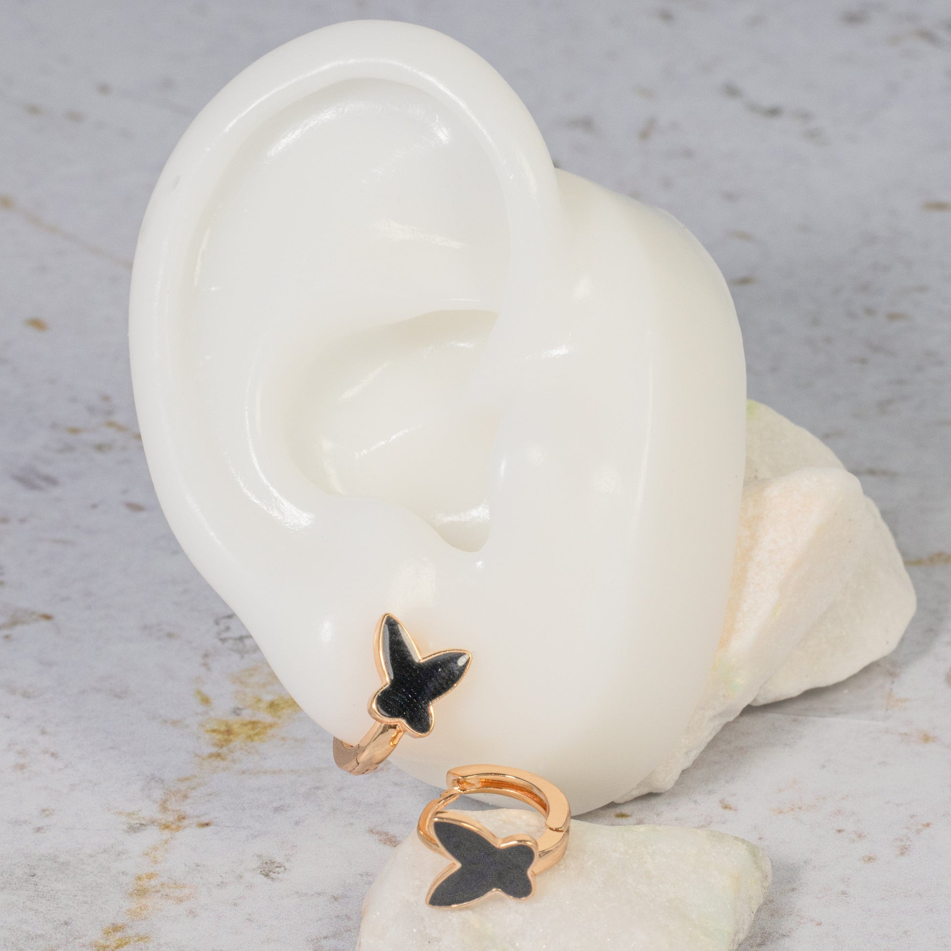 Candonga pequeña silueta esmaltada (1cm)