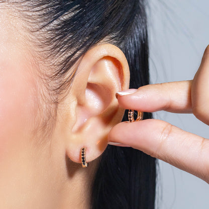 Cdga pequeña microzircones zafiro  Amulí