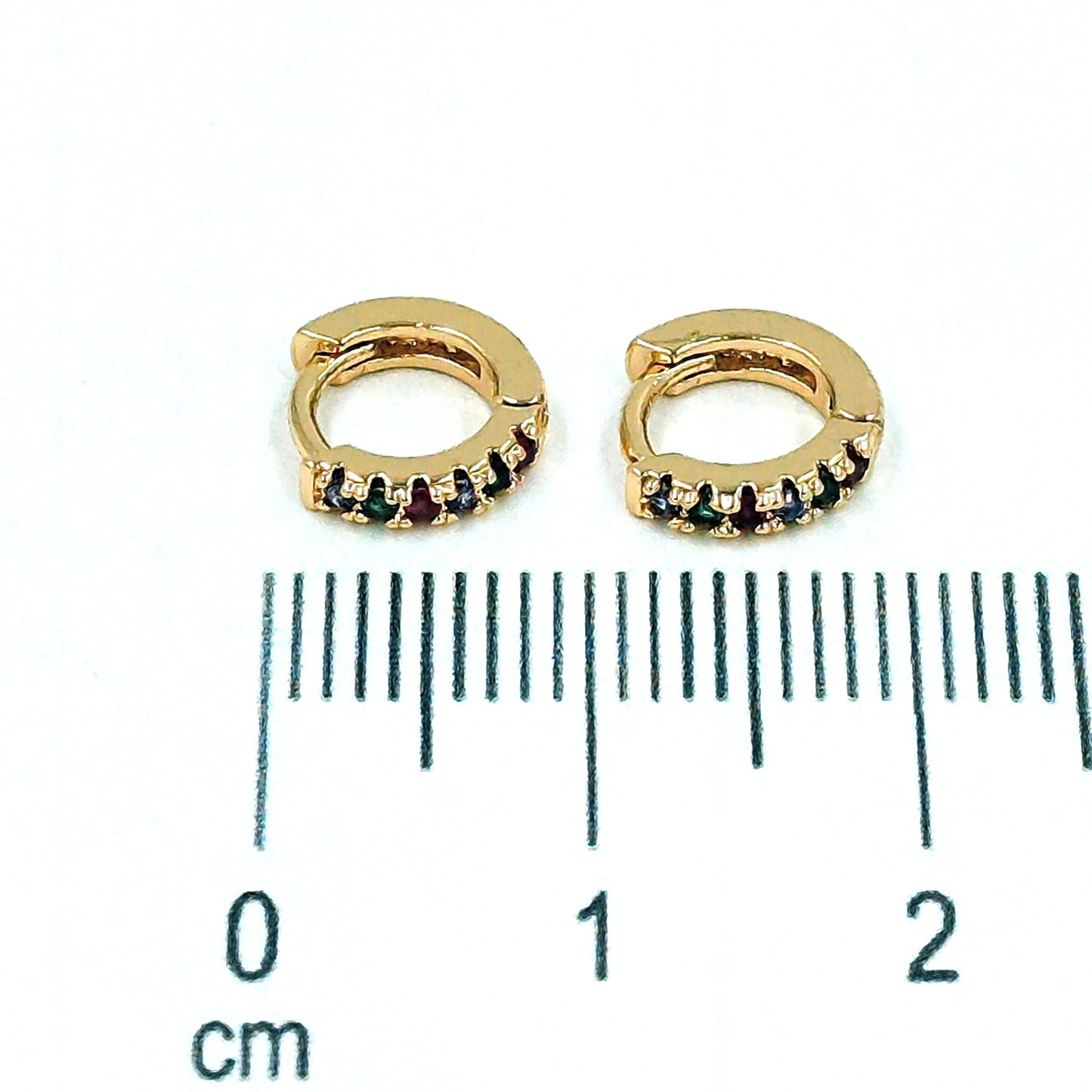 Cdga pequeña microzircones tuti