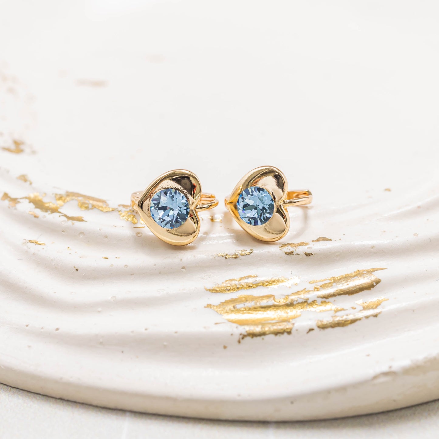 Candonga pequeña corazón azul