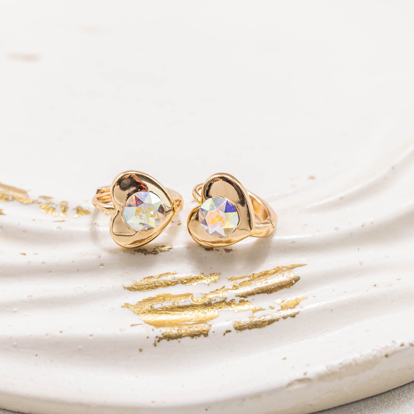 Candonga pequeña corazón zircón