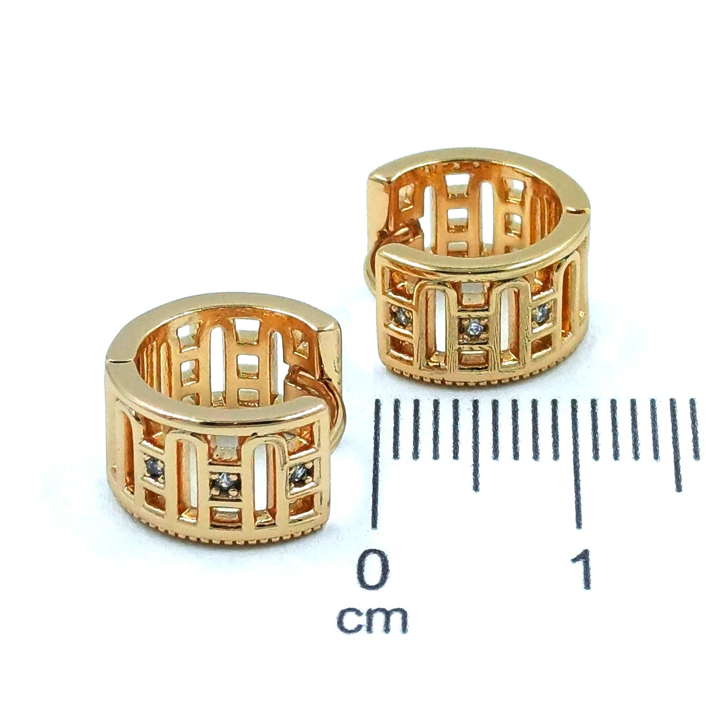 Candonga pequeña perforada