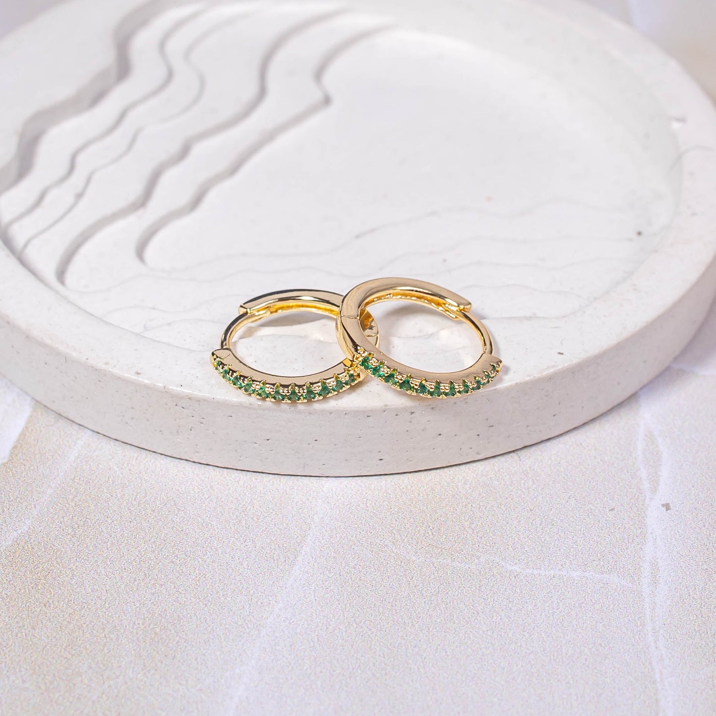 Candonga pequeña microzircon esmeraldas Amulí