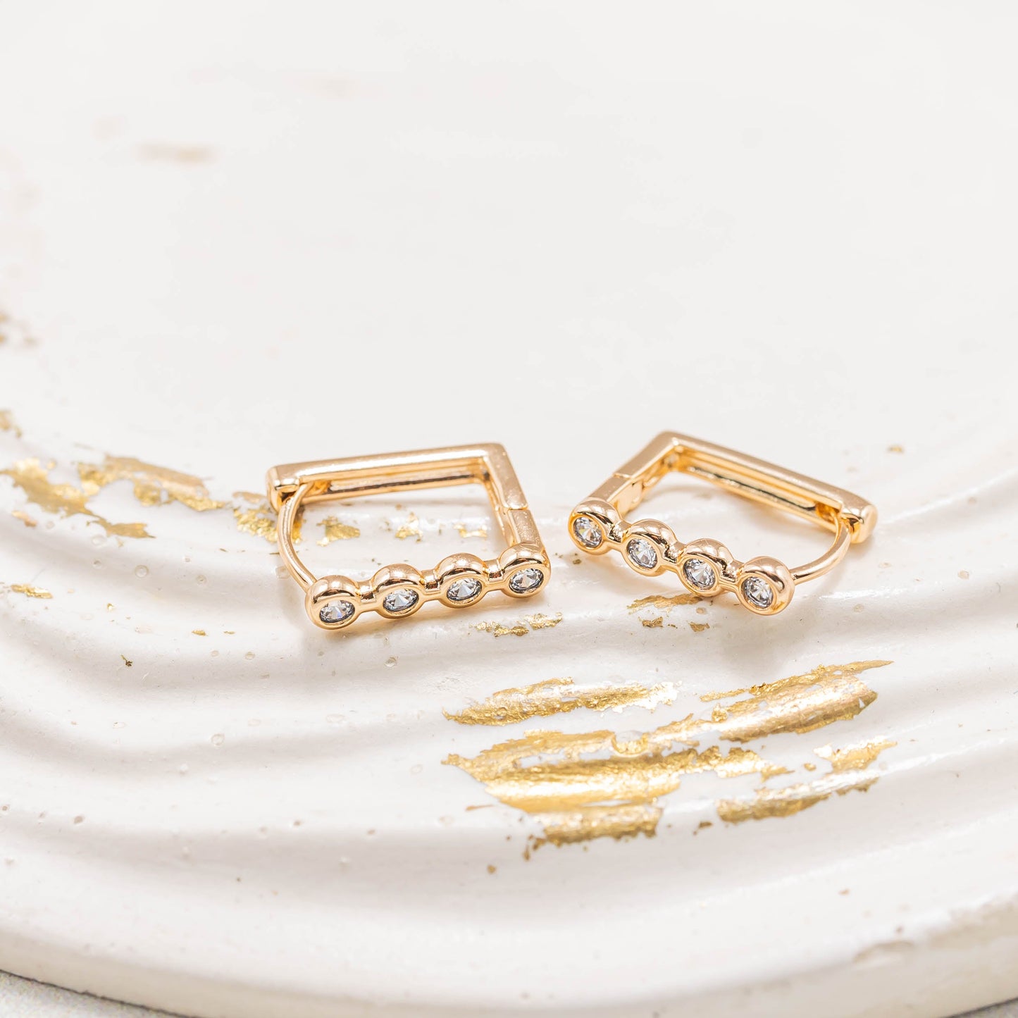 Candonga pequeña cuadrada