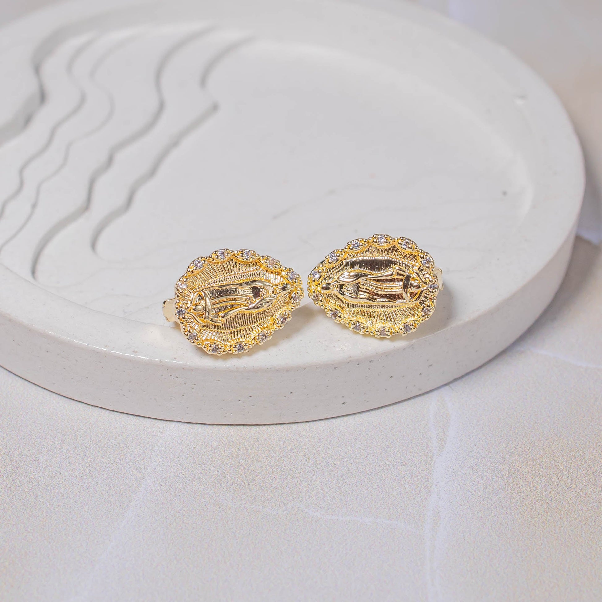 Candonga pequeña virgen