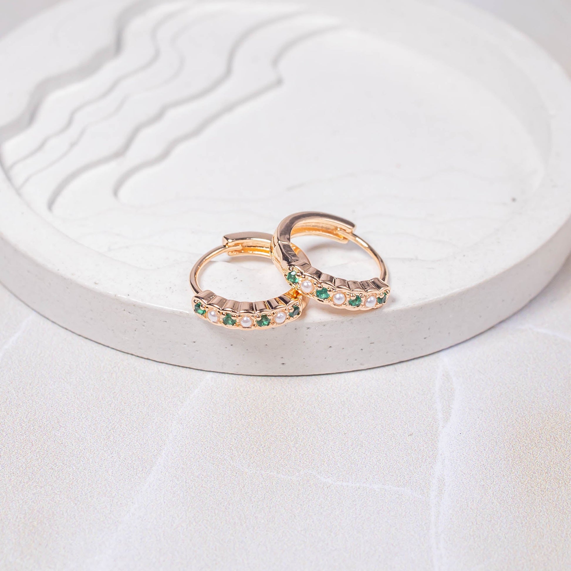 Candonga pequeña zircon esmeralda