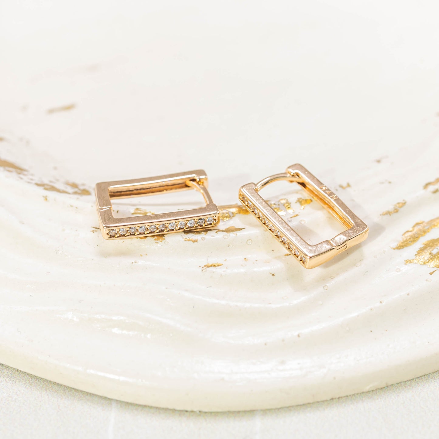 Candonga pequeña cuadrada