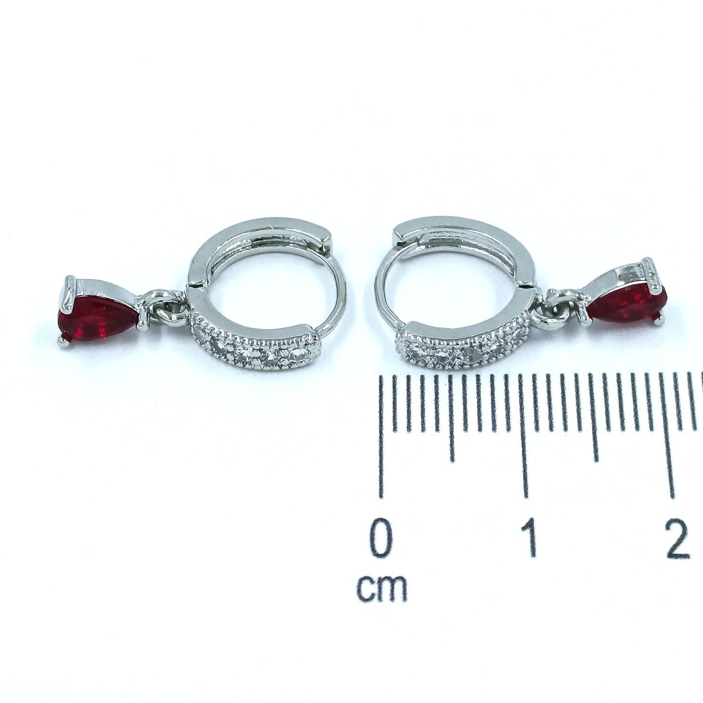 Candonga pequeña gota roja