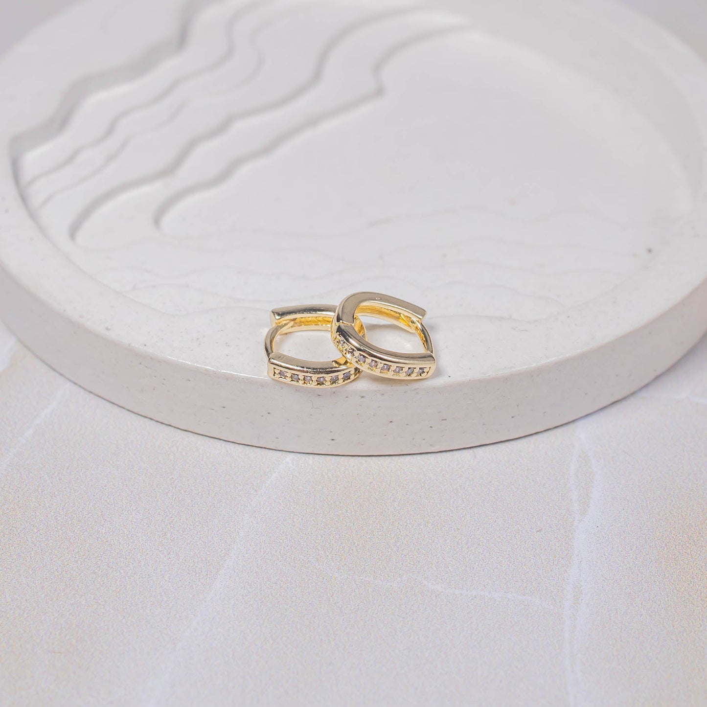 Candonga pequeña microzircon