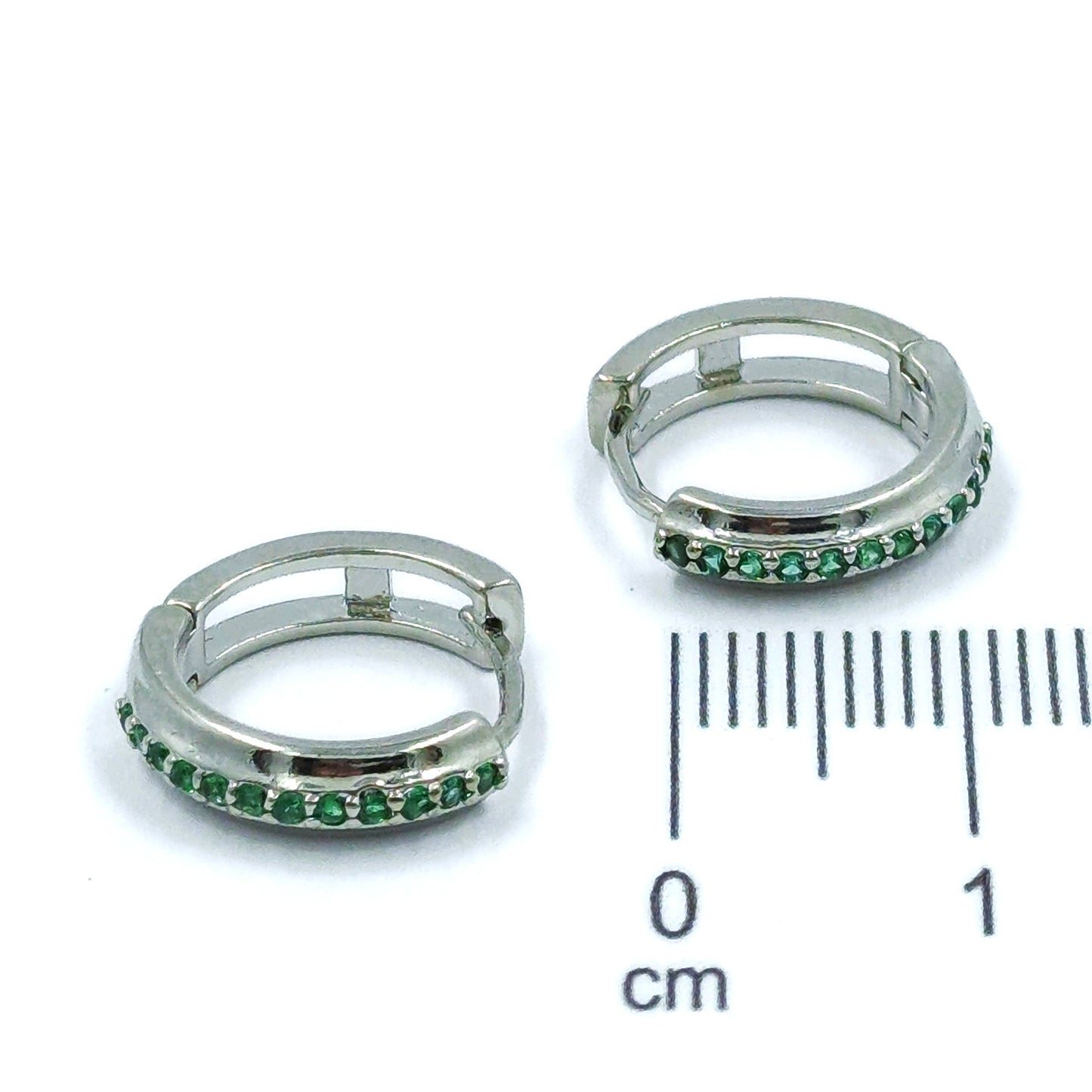 Candonga pequeña esmeralda