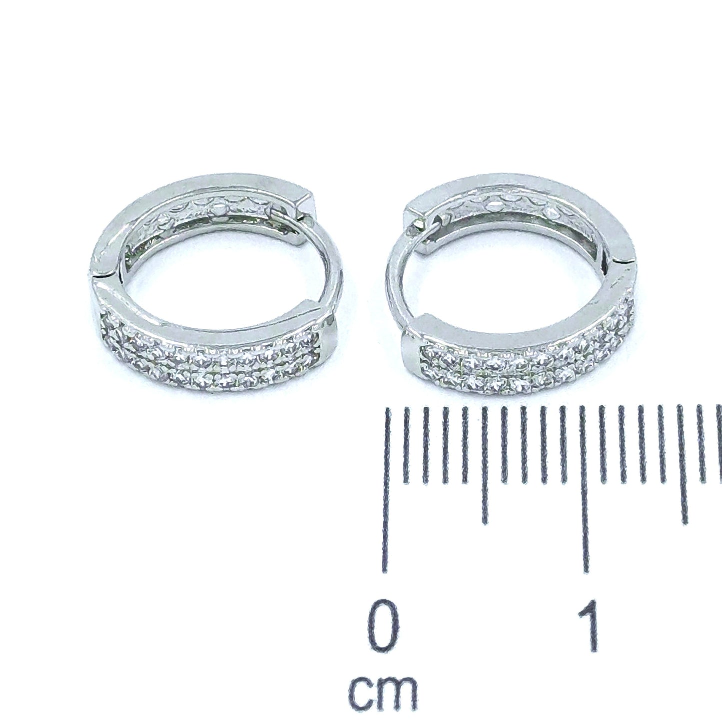 Candonga pequeña microzircones