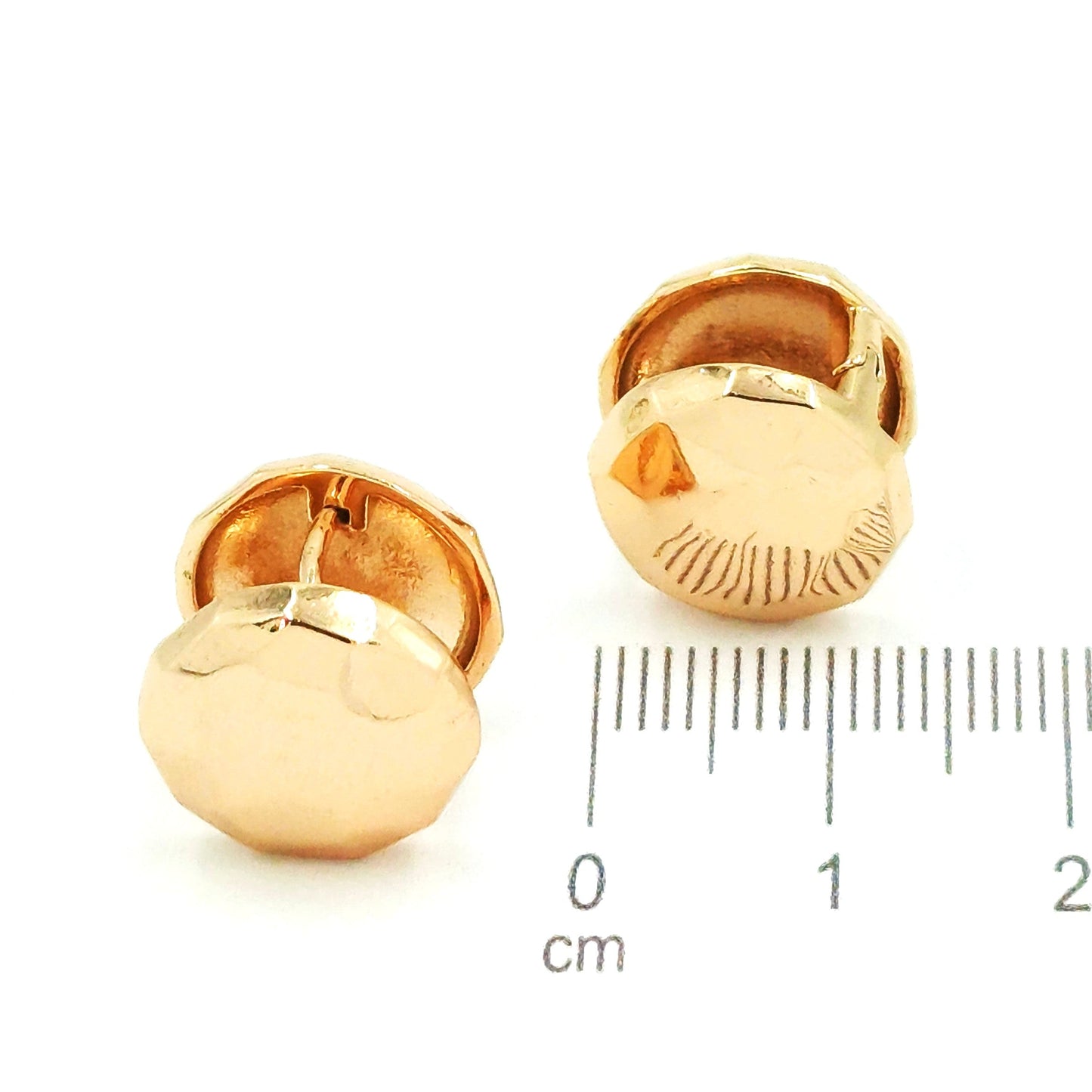 Candonga pequeña bola tallada