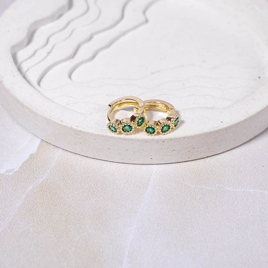 Candonga pequeña zircon esmeralda Amulí