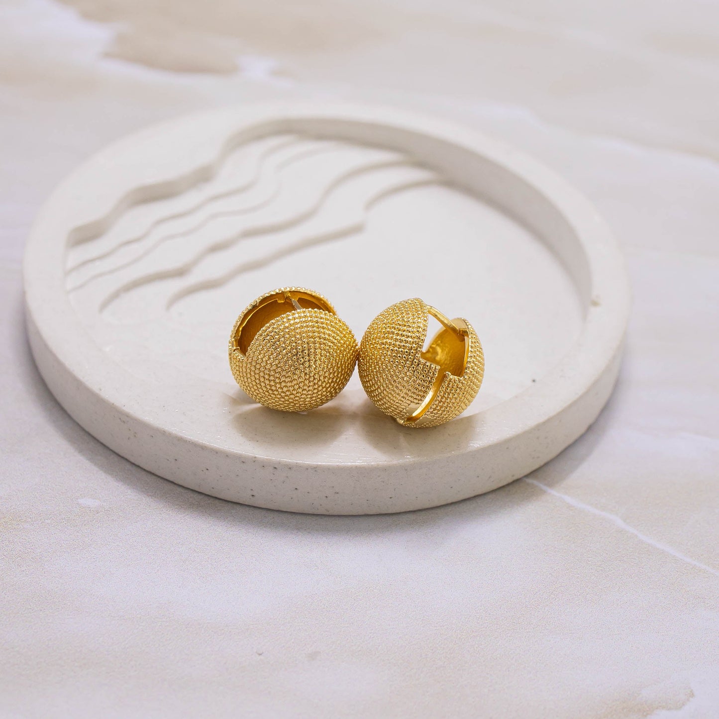 Candonga pequeña bola fusco