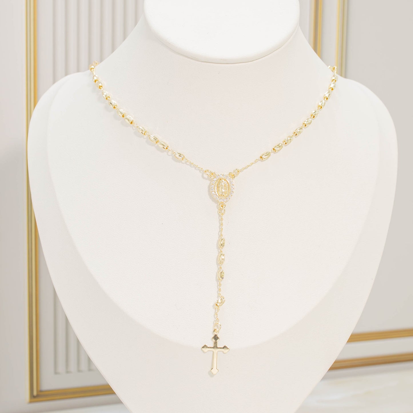 Dúo camándula gucci peq