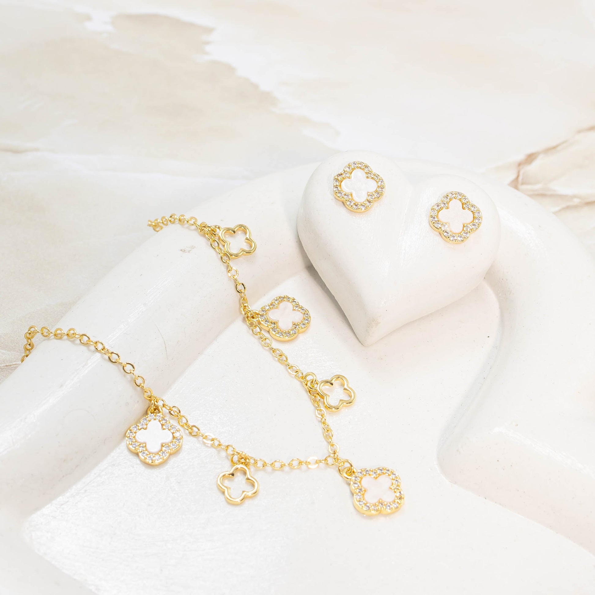 Dúo van cleef Amulí