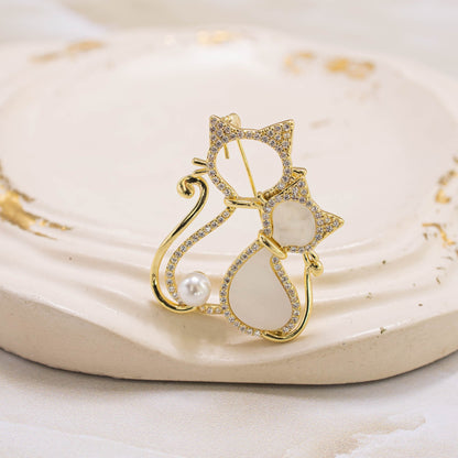 Broche pareja gatitos nacar