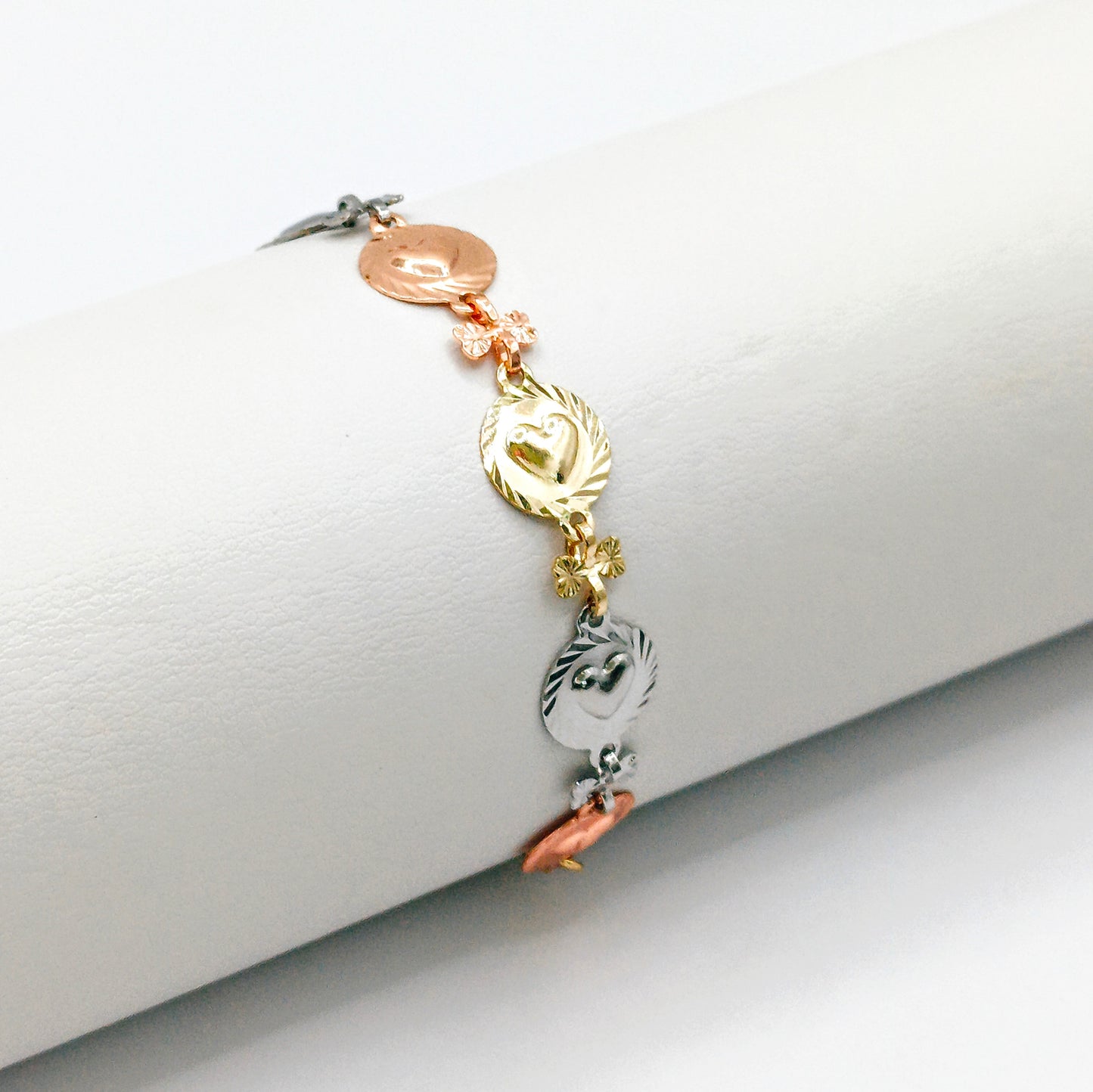 Pulsera tres oros molde corazon