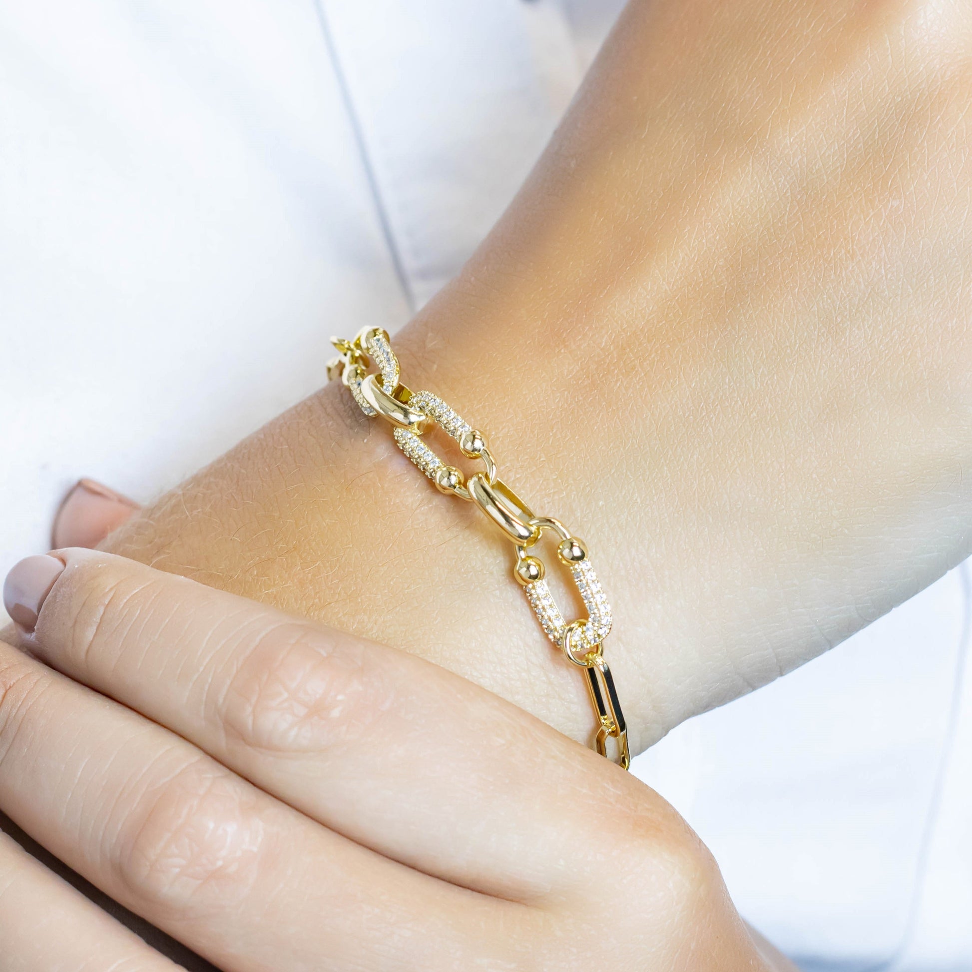 Pulsera eslabones microzircones  Amulí