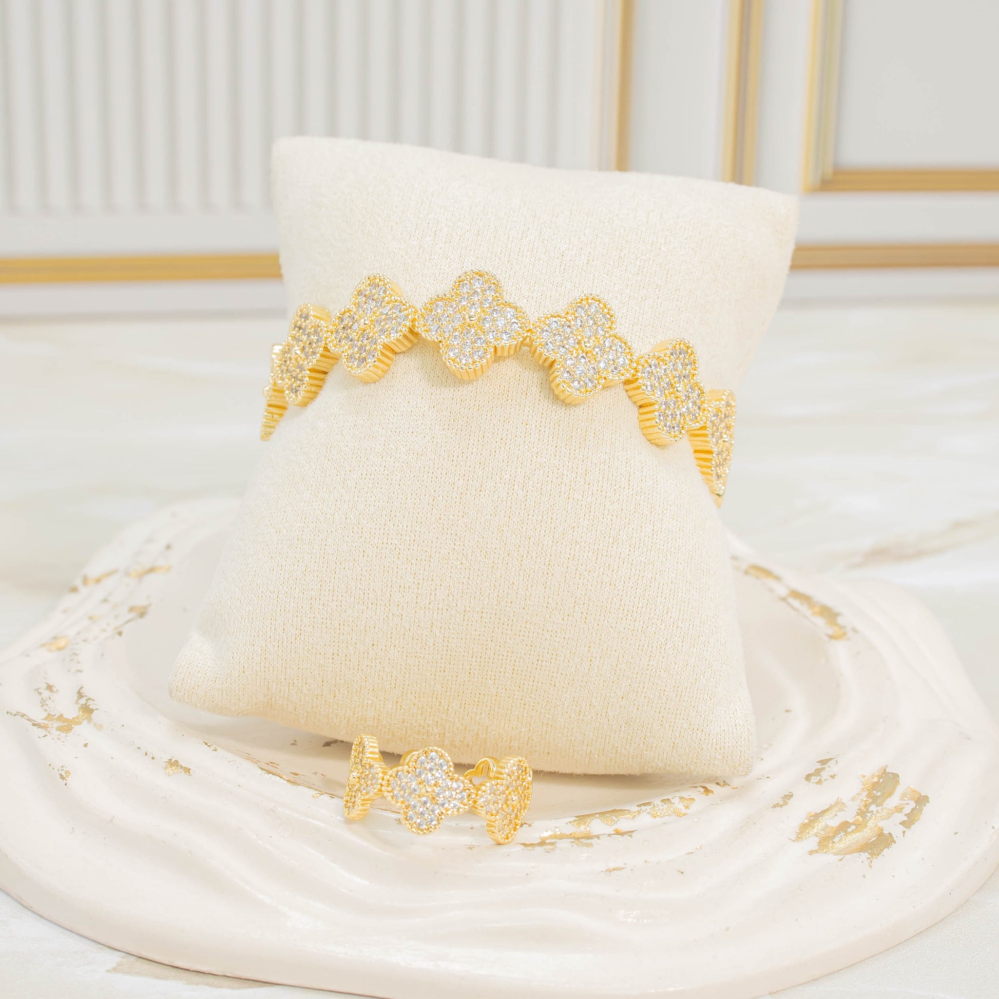 Pulsera + anillo set van cleef